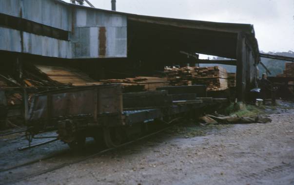 image004